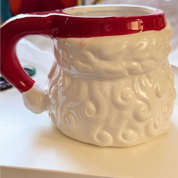 Santa Mug - Picture 3 of 3